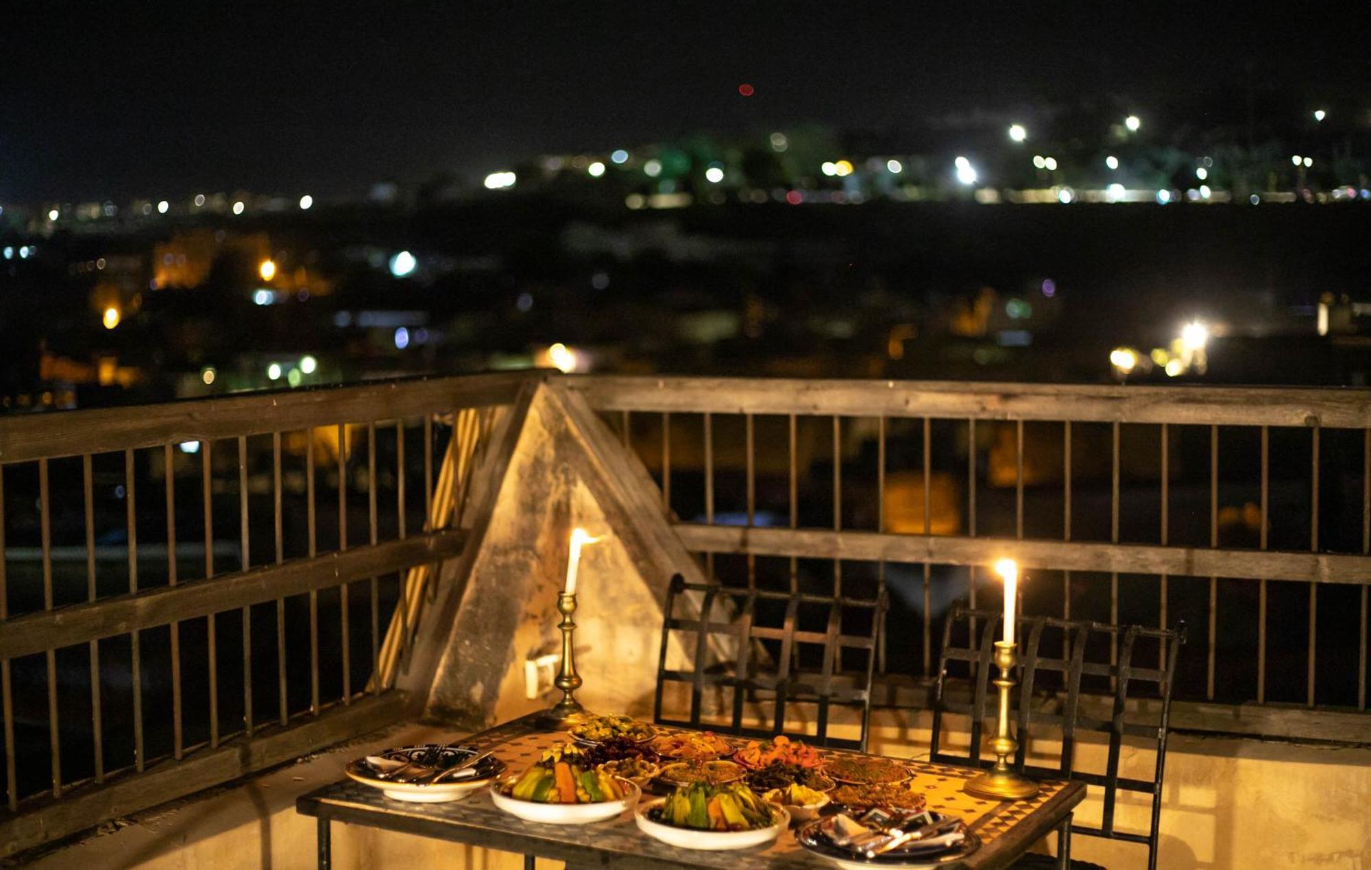 Dar Authentic Fes - Familly Hosting Bed and Breakfast Buitenkant foto