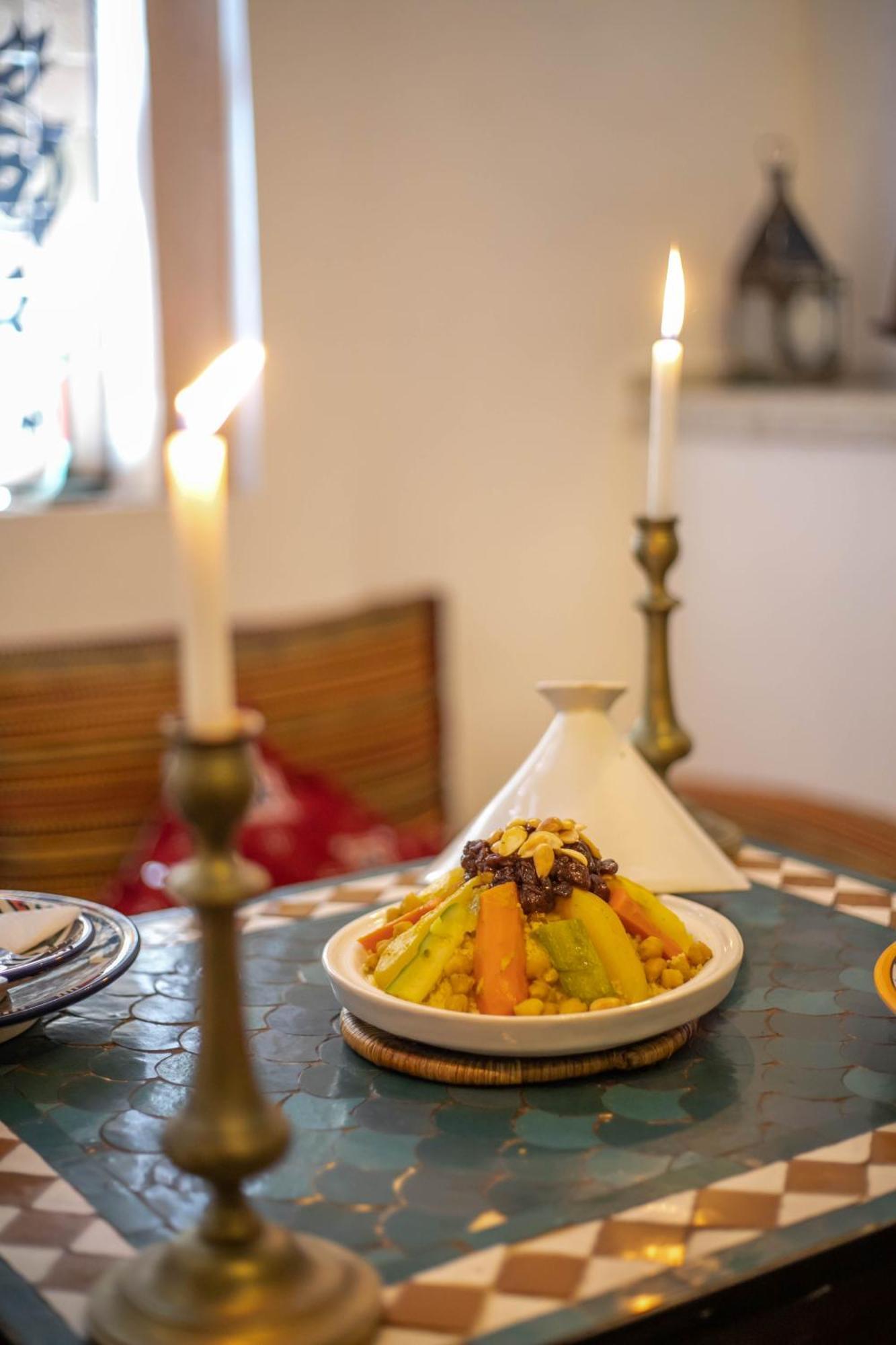 Dar Authentic Fes - Familly Hosting Bed and Breakfast Buitenkant foto