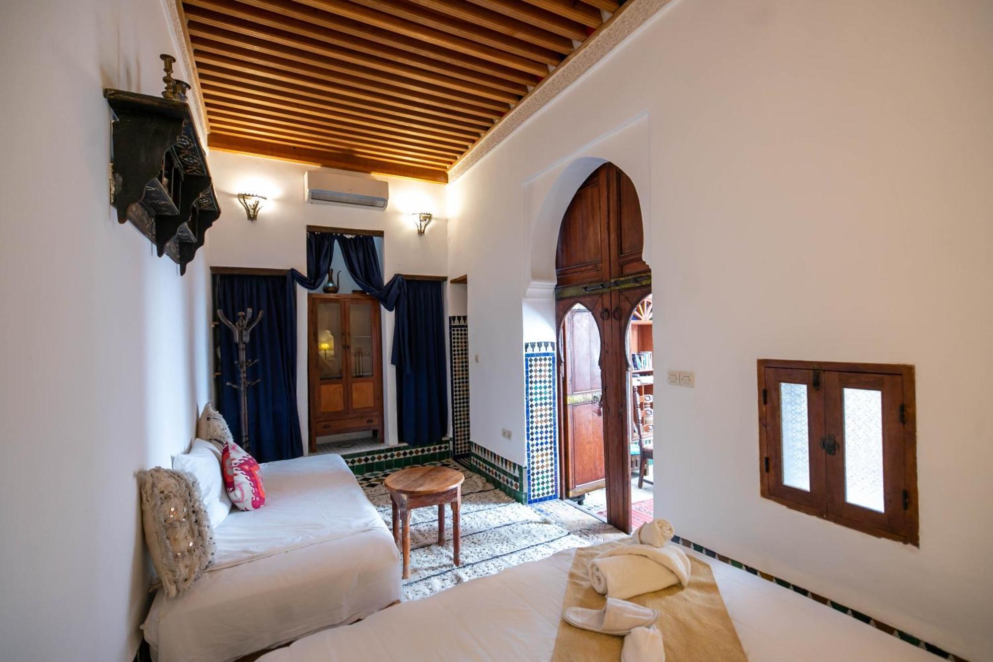 Dar Authentic Fes - Familly Hosting Bed and Breakfast Buitenkant foto