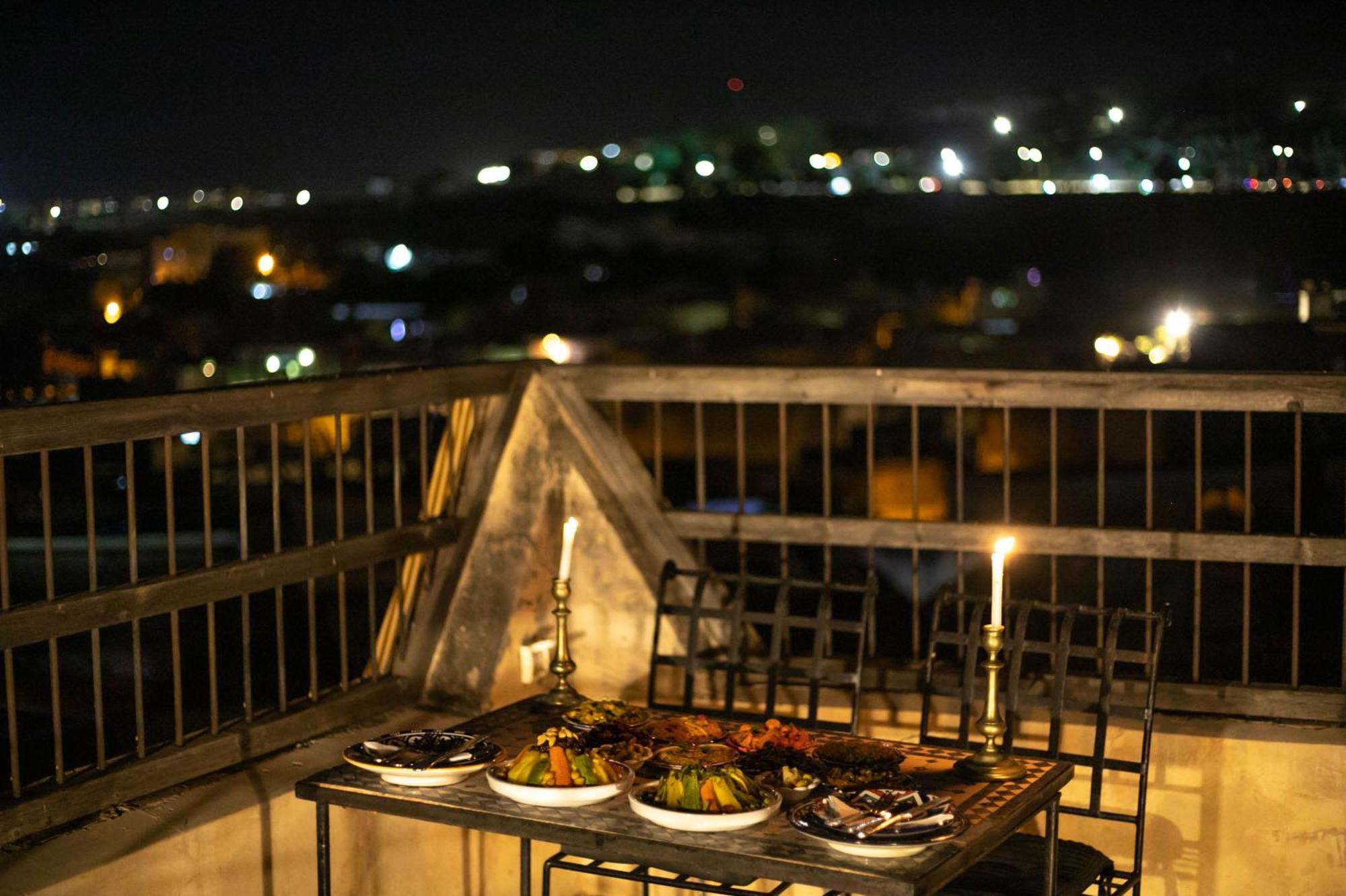 Dar Authentic Fes - Familly Hosting Bed and Breakfast Buitenkant foto