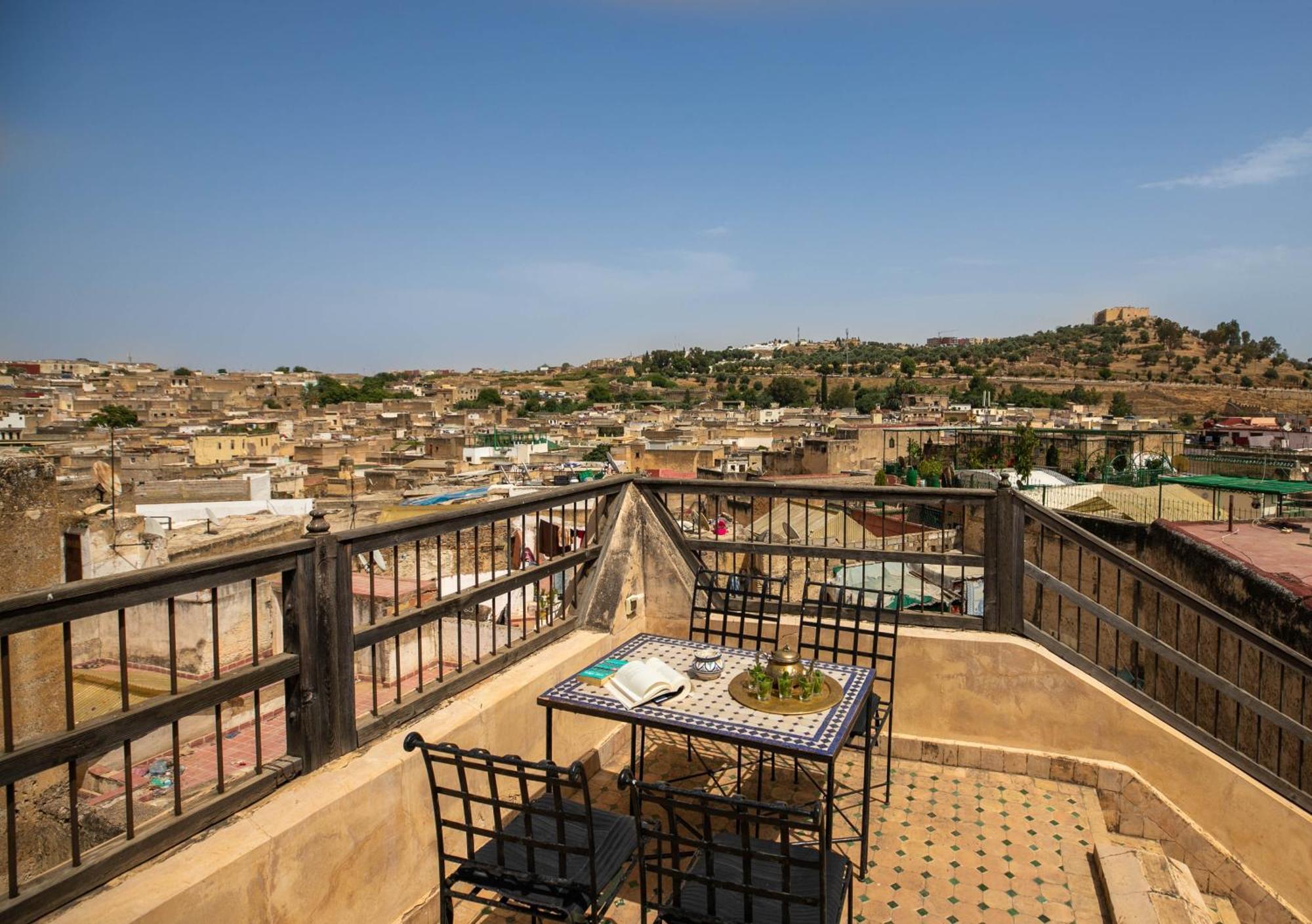 Dar Authentic Fes - Familly Hosting Bed and Breakfast Buitenkant foto